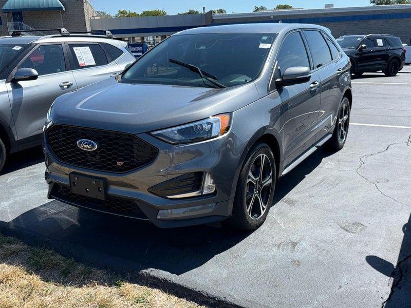 used 2022 Ford Edge car, priced at $31,995