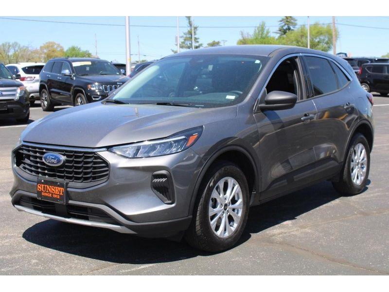 used 2023 Ford Escape car, priced at $25,995