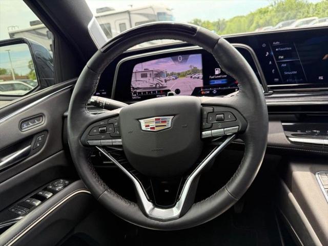 used 2022 Cadillac Escalade ESV car, priced at $65,995