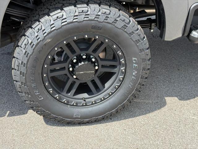 new 2025 Ford F-250 car, priced at $114,759