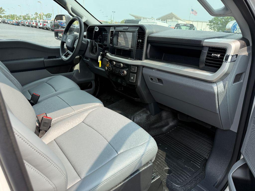 new 2025 Ford F-450 car, priced at $85,995