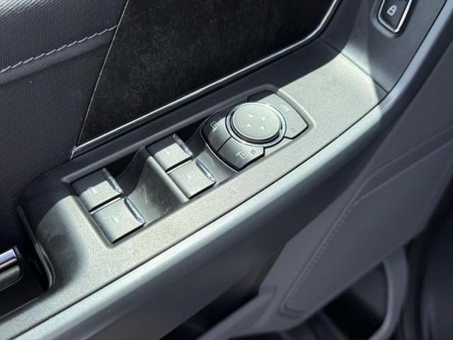 used 2022 Ford F-150 car, priced at $38,995
