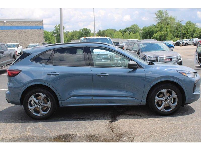 used 2023 Ford Escape car, priced at $26,995