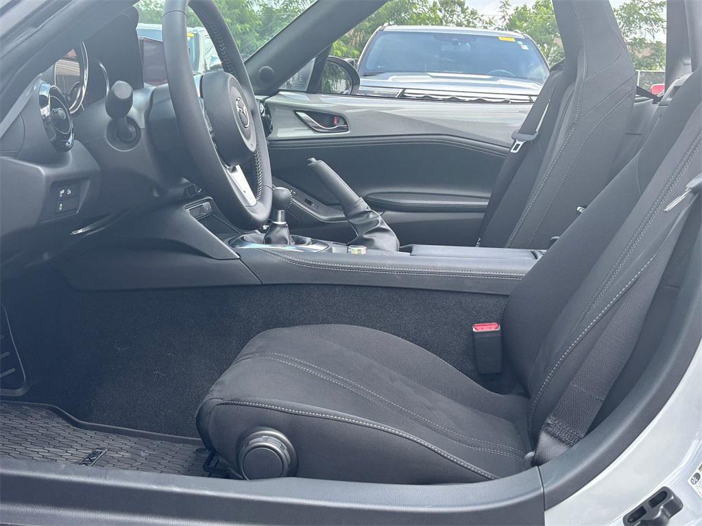 new 2025 Mazda MX-5 Miata car, priced at $35,115