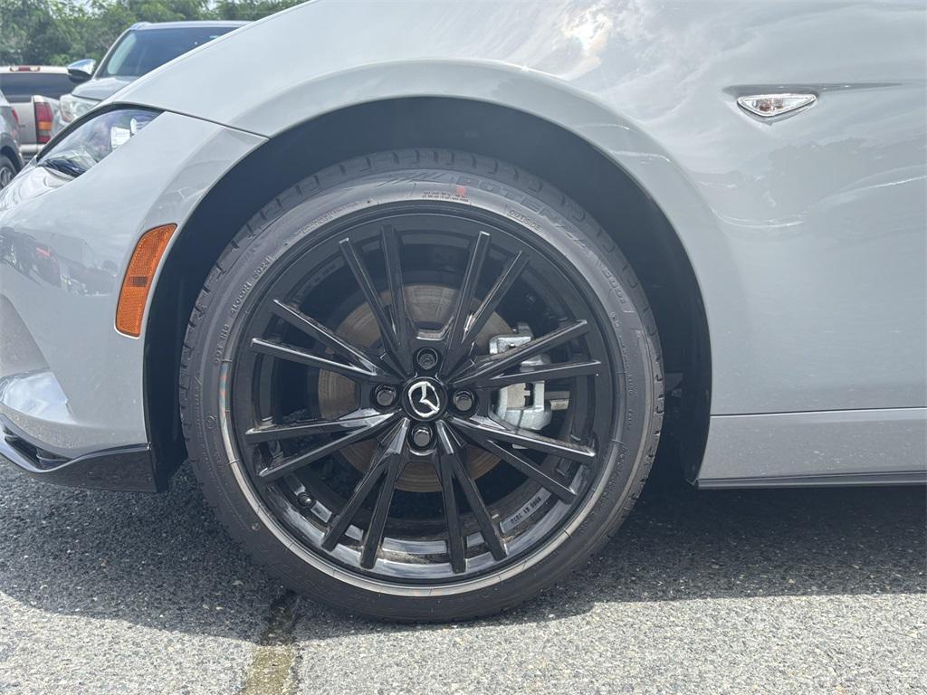 new 2025 Mazda MX-5 Miata car, priced at $35,115