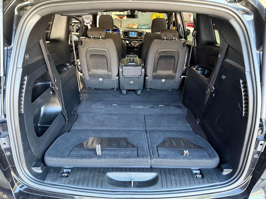 used 2019 Chrysler Pacifica car, priced at $9,988