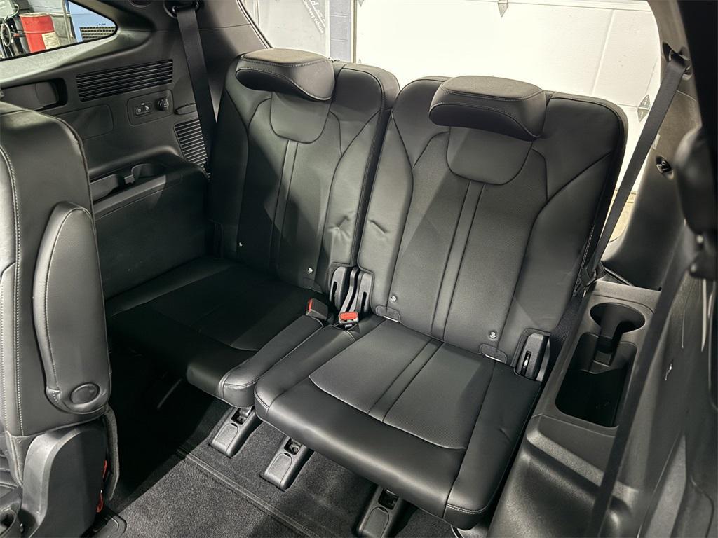 used 2024 Kia Sorento car, priced at $38,988