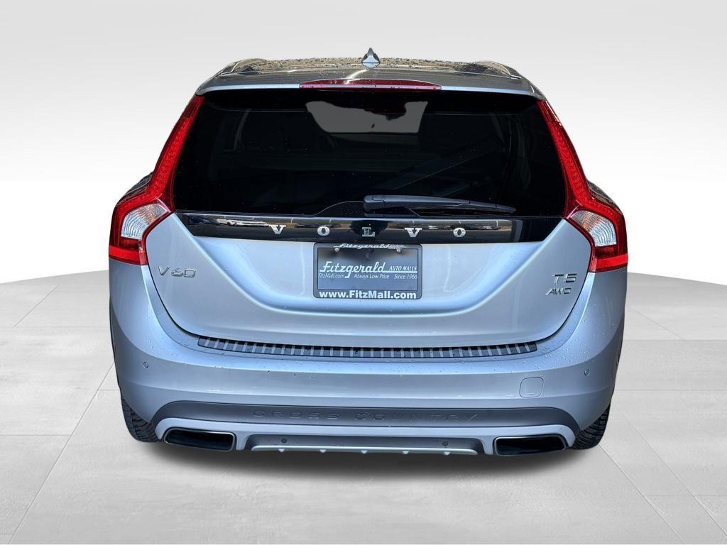 used 2016 Volvo V60 Cross Country car, priced at $11,988