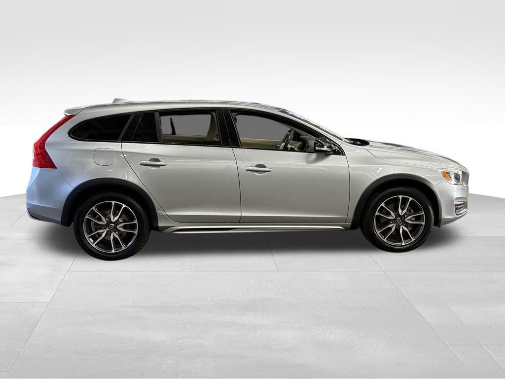 used 2016 Volvo V60 Cross Country car, priced at $11,988