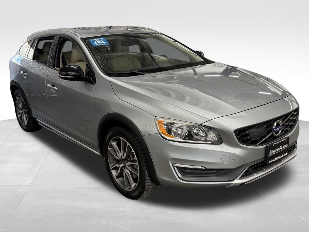used 2016 Volvo V60 Cross Country car, priced at $11,988