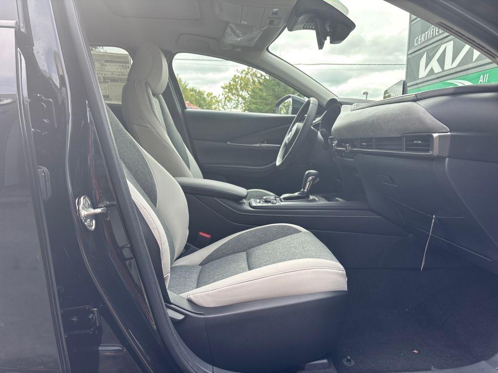 new 2026 Mazda CX-30 car, priced at $31,039