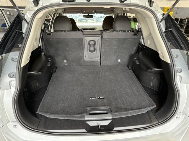 used 2016 Nissan Rogue car, priced at $12,988