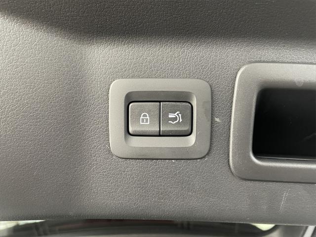 used 2024 Mazda CX-90 car