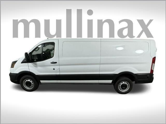 new 2024 Ford Transit-250 car