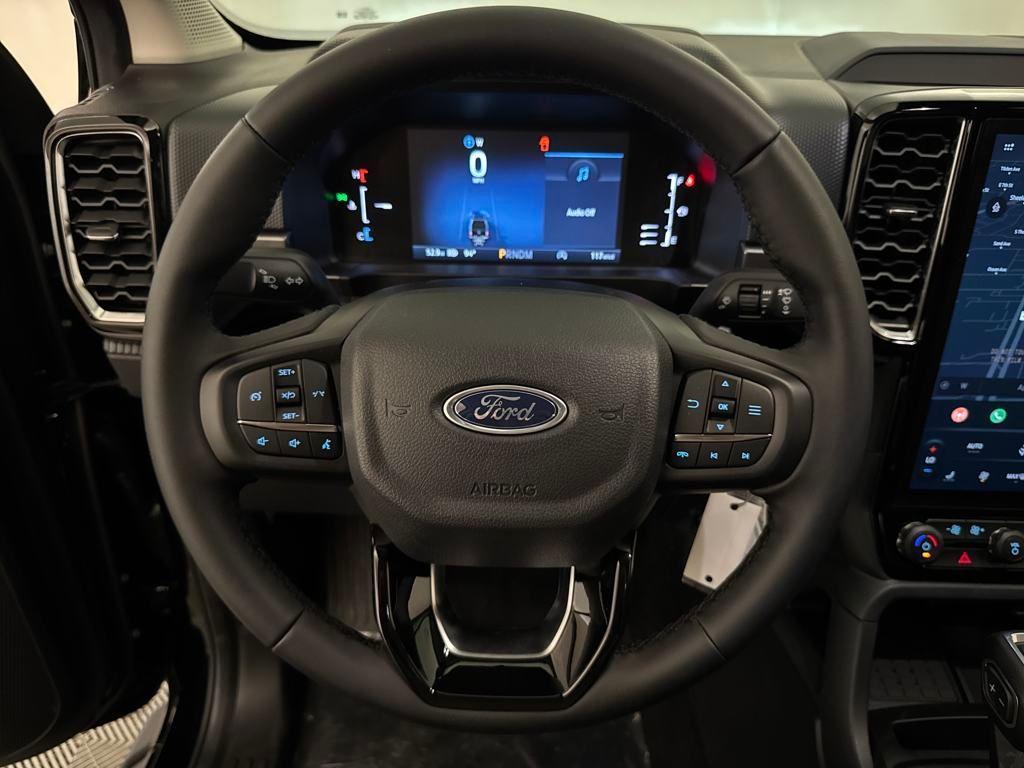 new 2025 Ford Ranger car, priced at $40,995