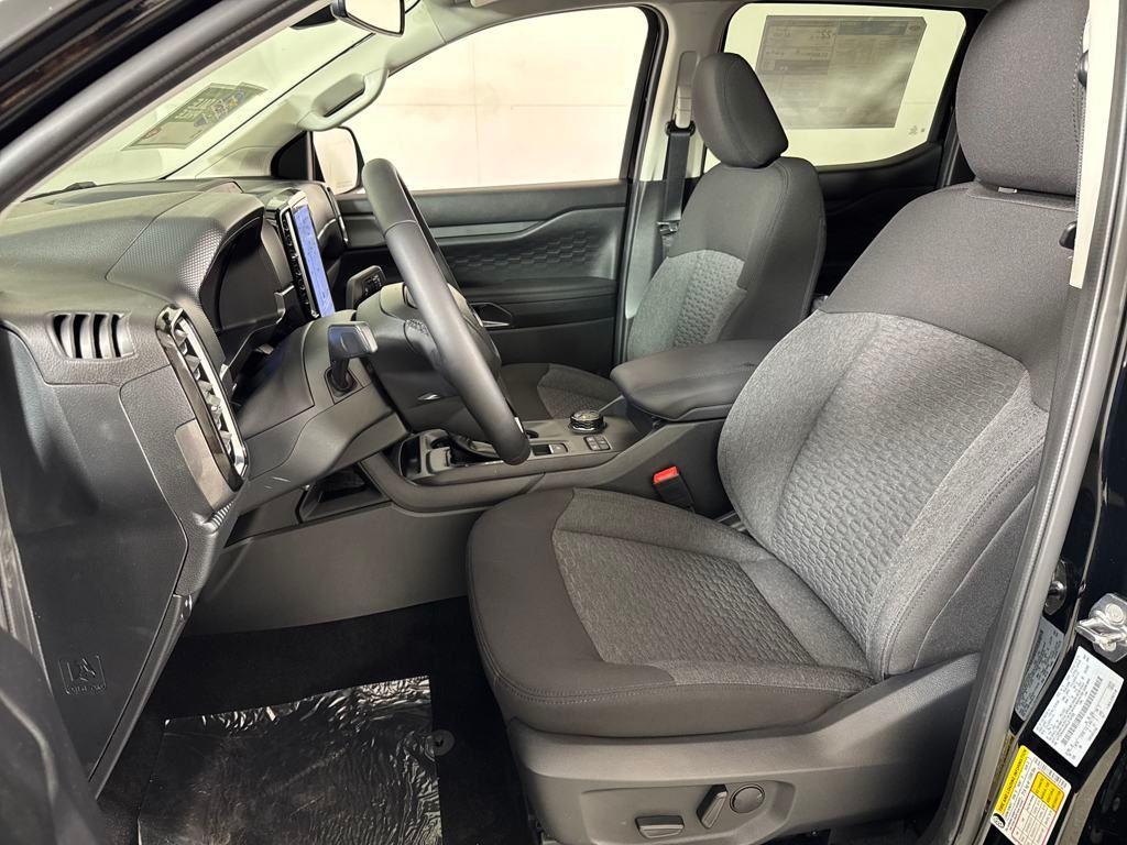 new 2025 Ford Ranger car, priced at $40,995