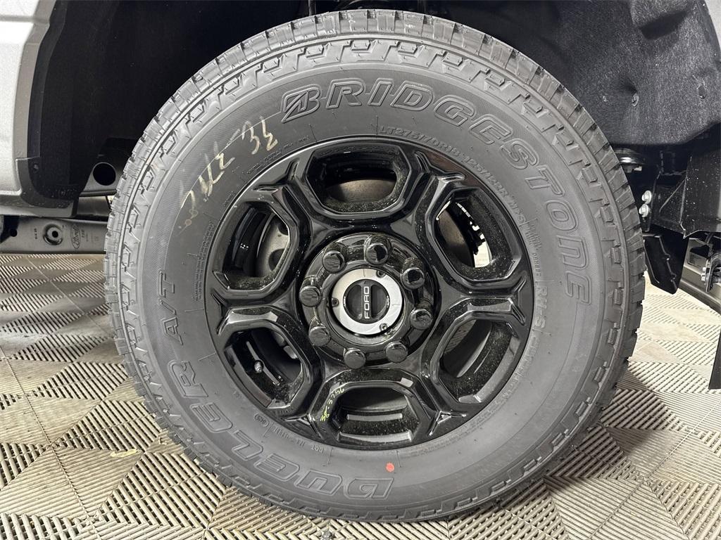 new 2025 Ford F-250 car, priced at $65,668