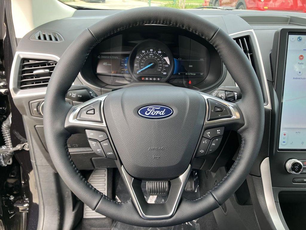 new 2024 Ford Edge car, priced at $36,205