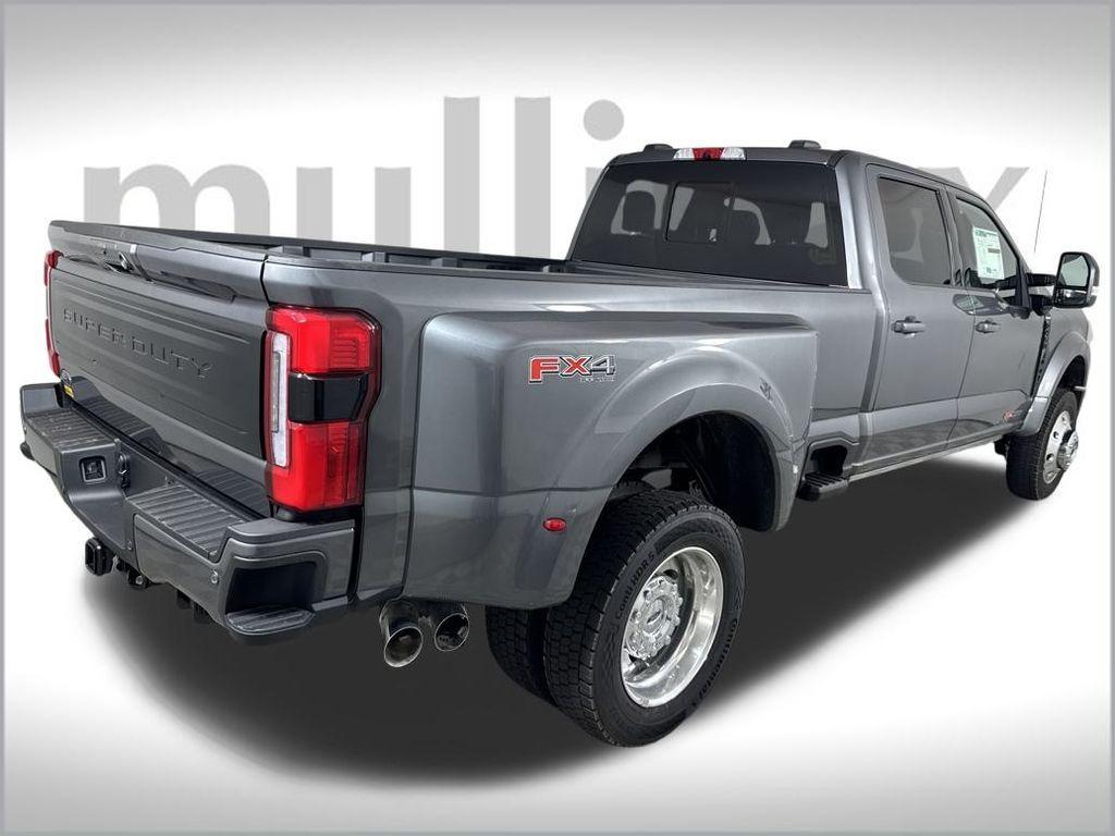 new 2026 Ford F-450 car, priced at $106,220
