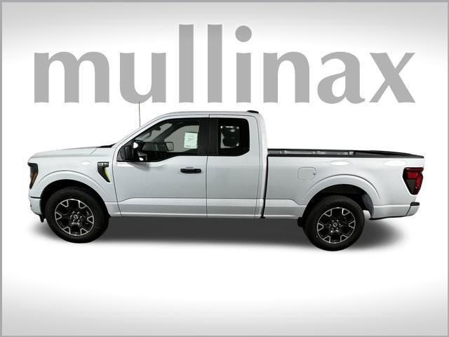 new 2025 Ford F-150 car, priced at $42,202