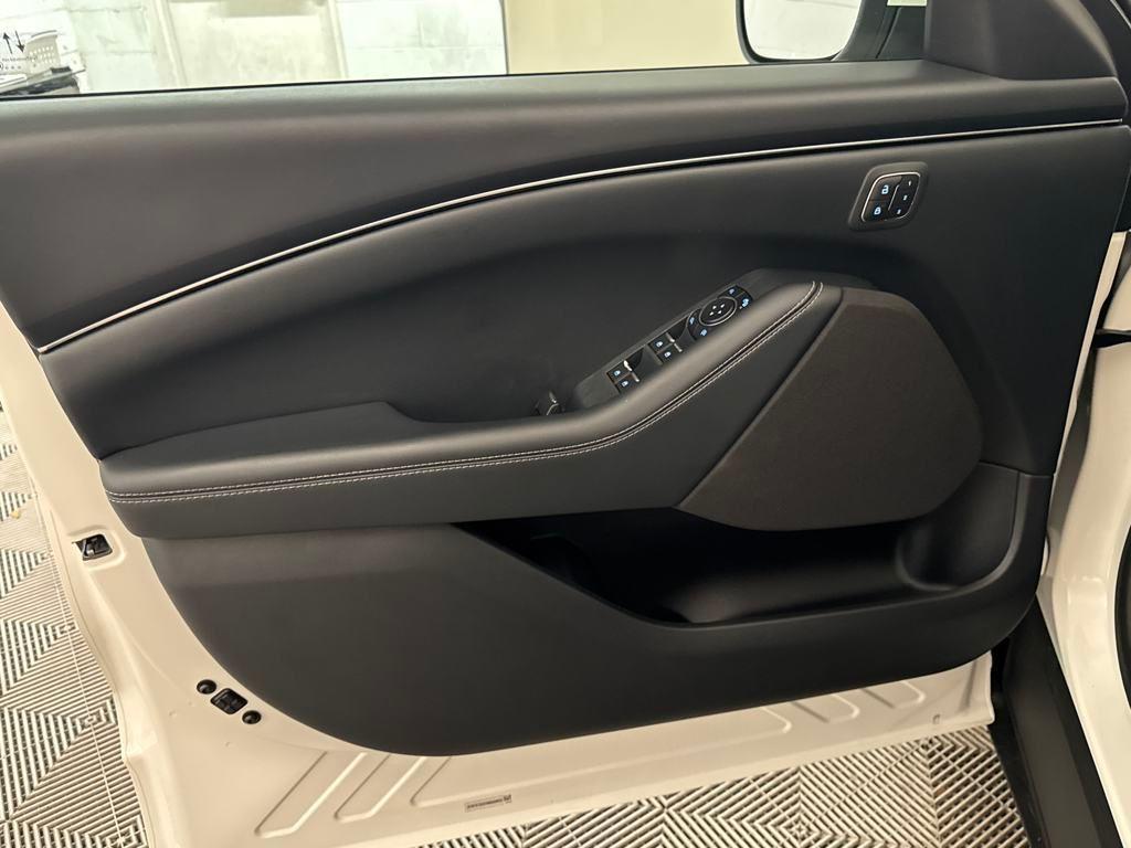 used 2022 Ford Mustang Mach-E car, priced at $21,000