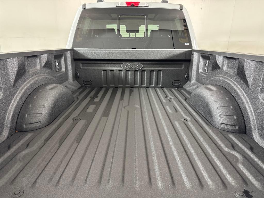 new 2025 Ford F-250 car, priced at $83,218