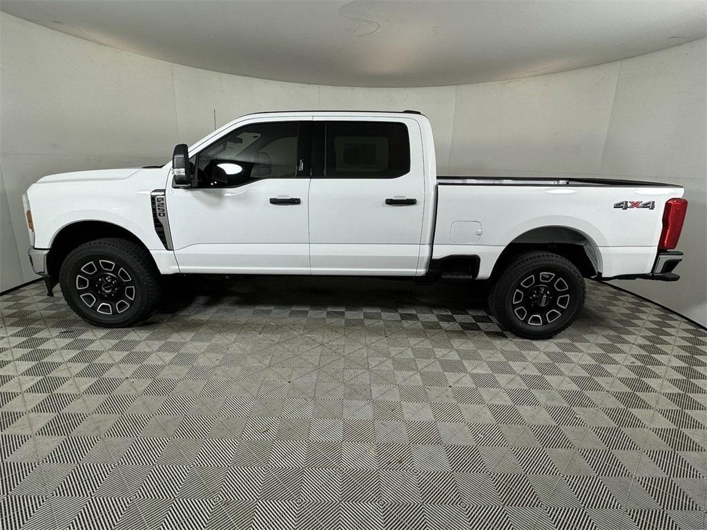 new 2024 Ford F-250 car, priced at $53,005