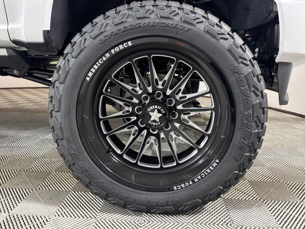 new 2025 Ford F-250 car, priced at $108,119