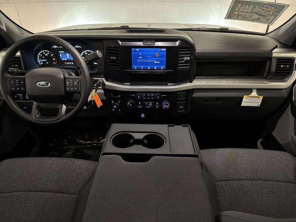 new 2025 Ford F-250 car, priced at $56,314
