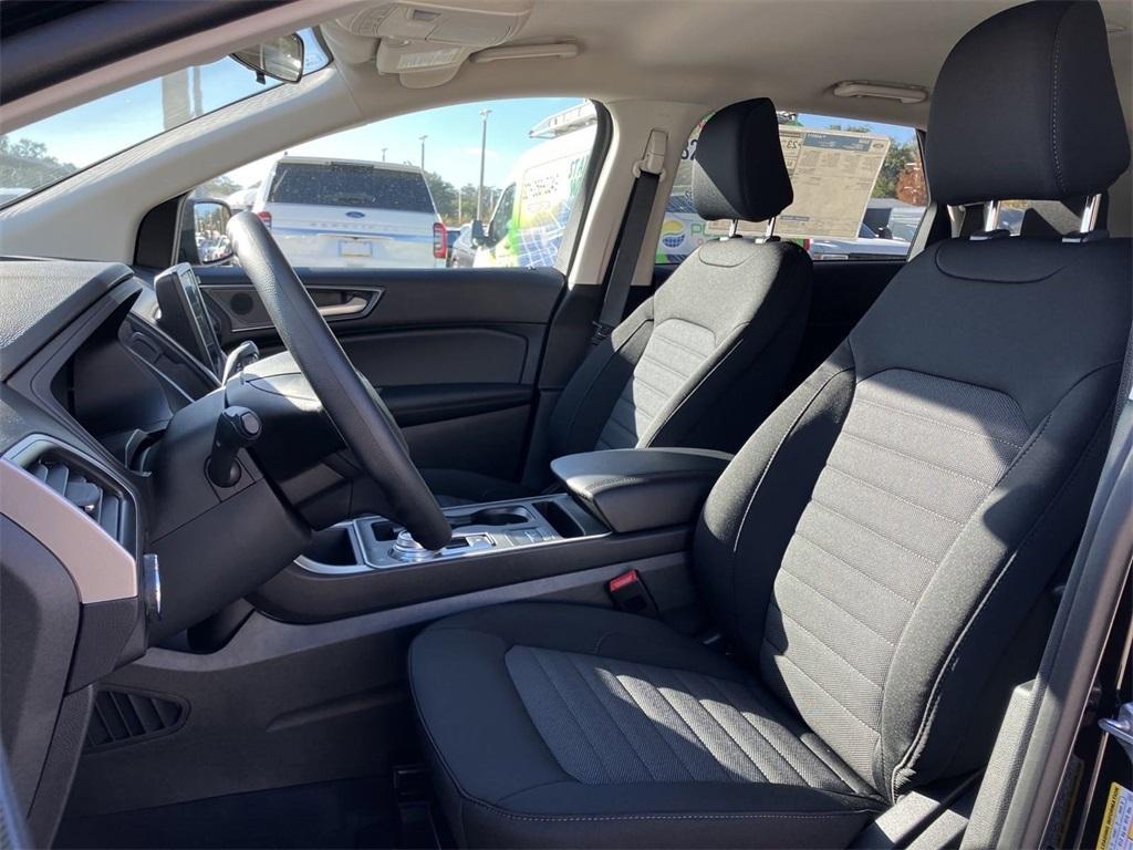 new 2024 Ford Edge car, priced at $32,375