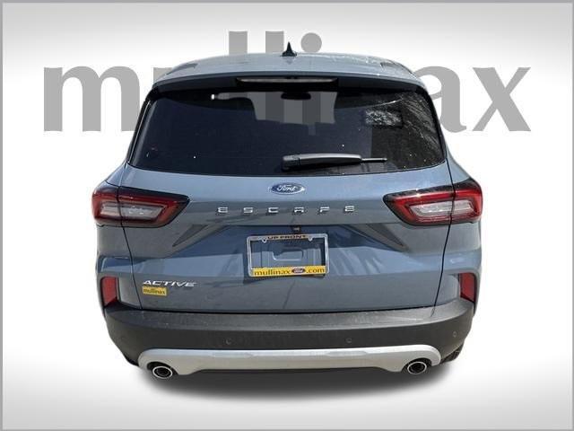 new 2025 Ford Escape car, priced at $28,651
