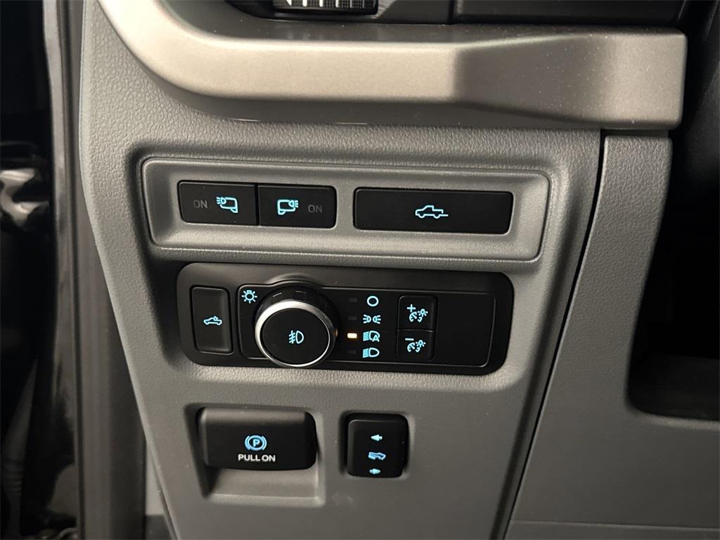 used 2021 Ford F-150 car, priced at $37,900