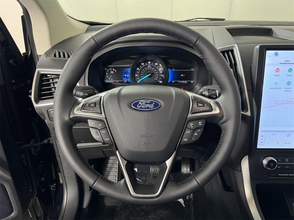 new 2024 Ford Edge car, priced at $35,305