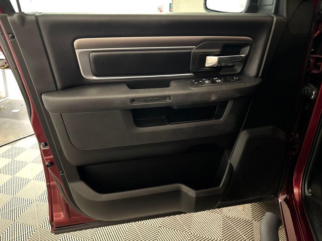 used 2021 Ram 1500 Classic car, priced at $27,900