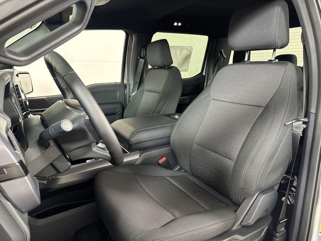 new 2025 Ford F-150 car, priced at $44,680