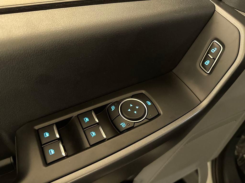 new 2025 Ford F-250 car, priced at $56,384