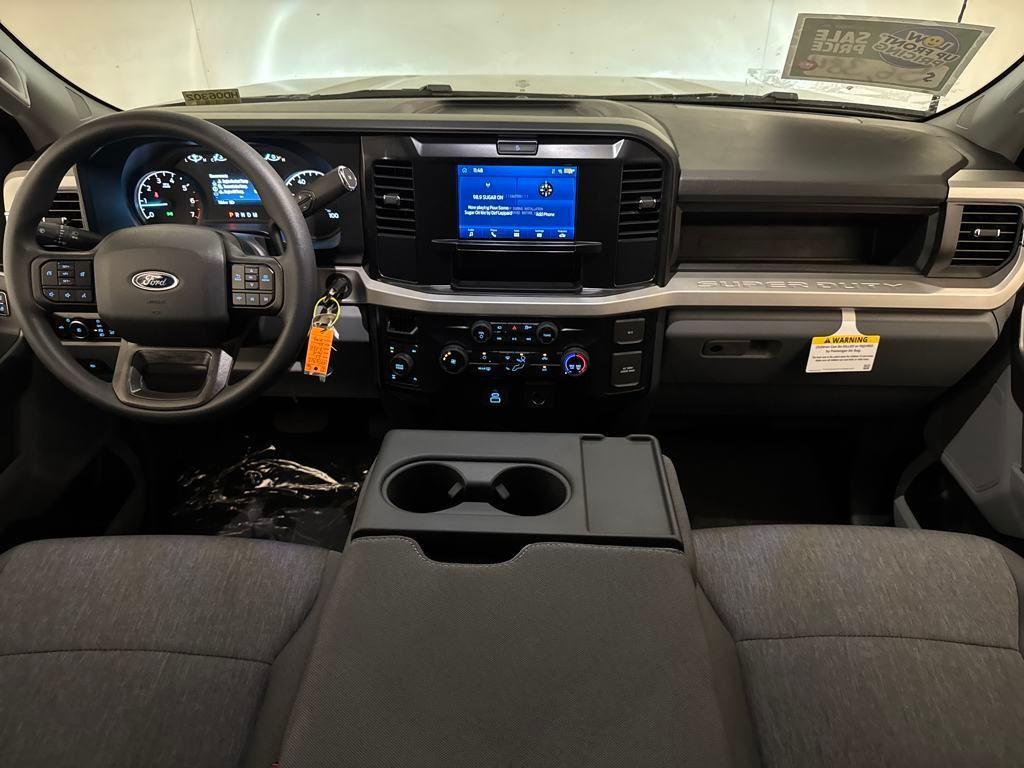 new 2025 Ford F-250 car, priced at $56,384