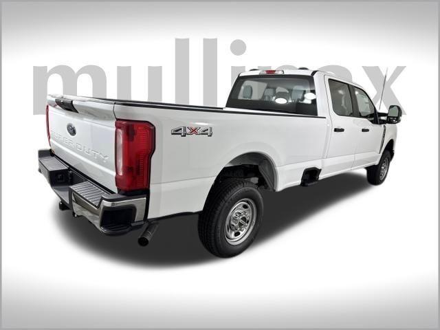 new 2025 Ford F-250 car, priced at $52,777