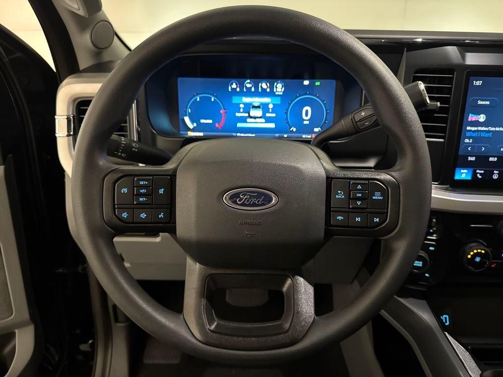 new 2025 Ford F-250 car, priced at $72,429
