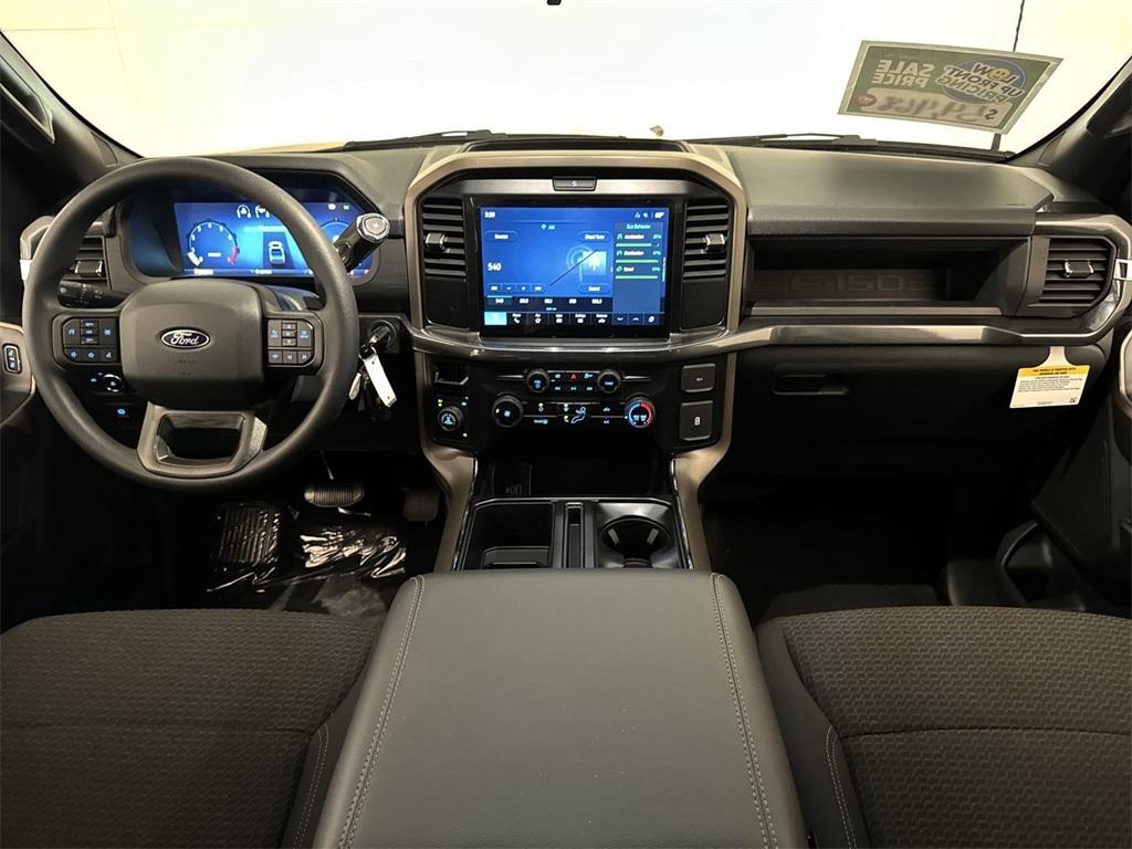 new 2025 Ford F-150 car, priced at $52,072