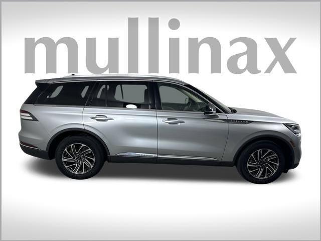 used 2022 Lincoln Aviator car, priced at $38,900