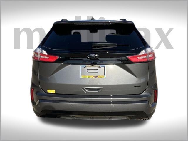 new 2024 Ford Edge car, priced at $32,420