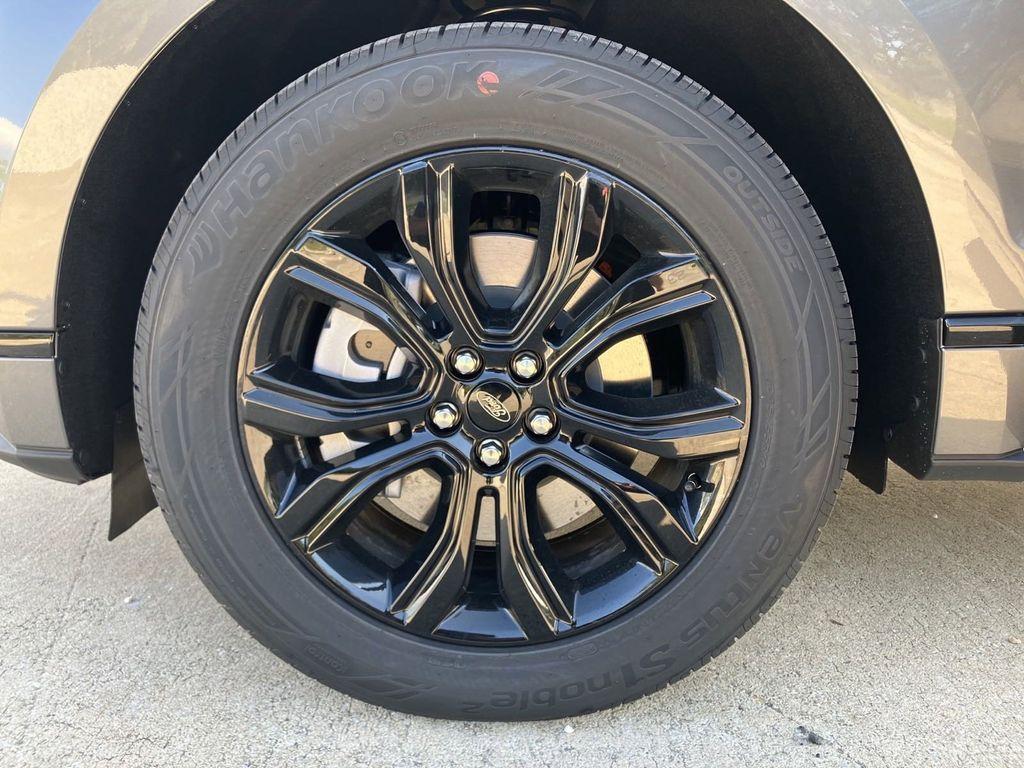 new 2024 Ford Edge car, priced at $32,420