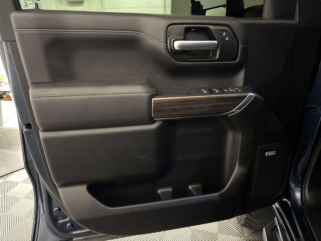 used 2021 Chevrolet Silverado 1500 car, priced at $35,250