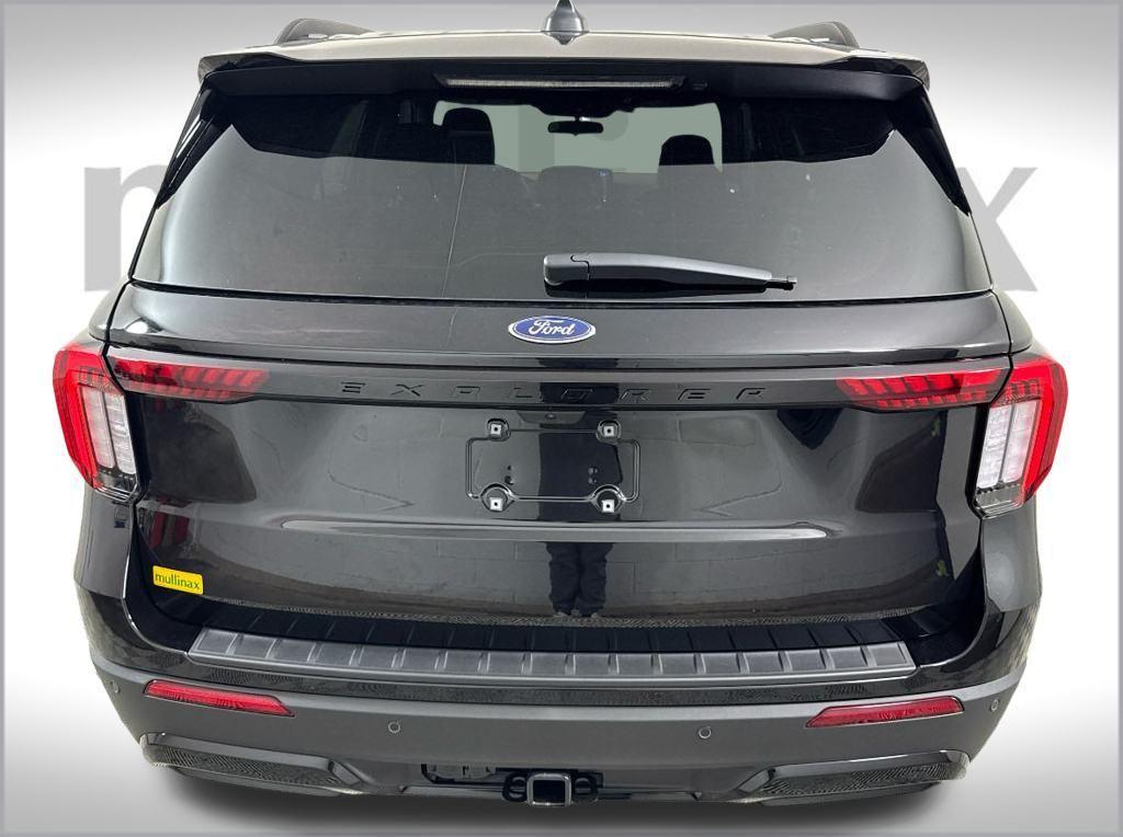 new 2025 Ford Explorer car, priced at $44,141