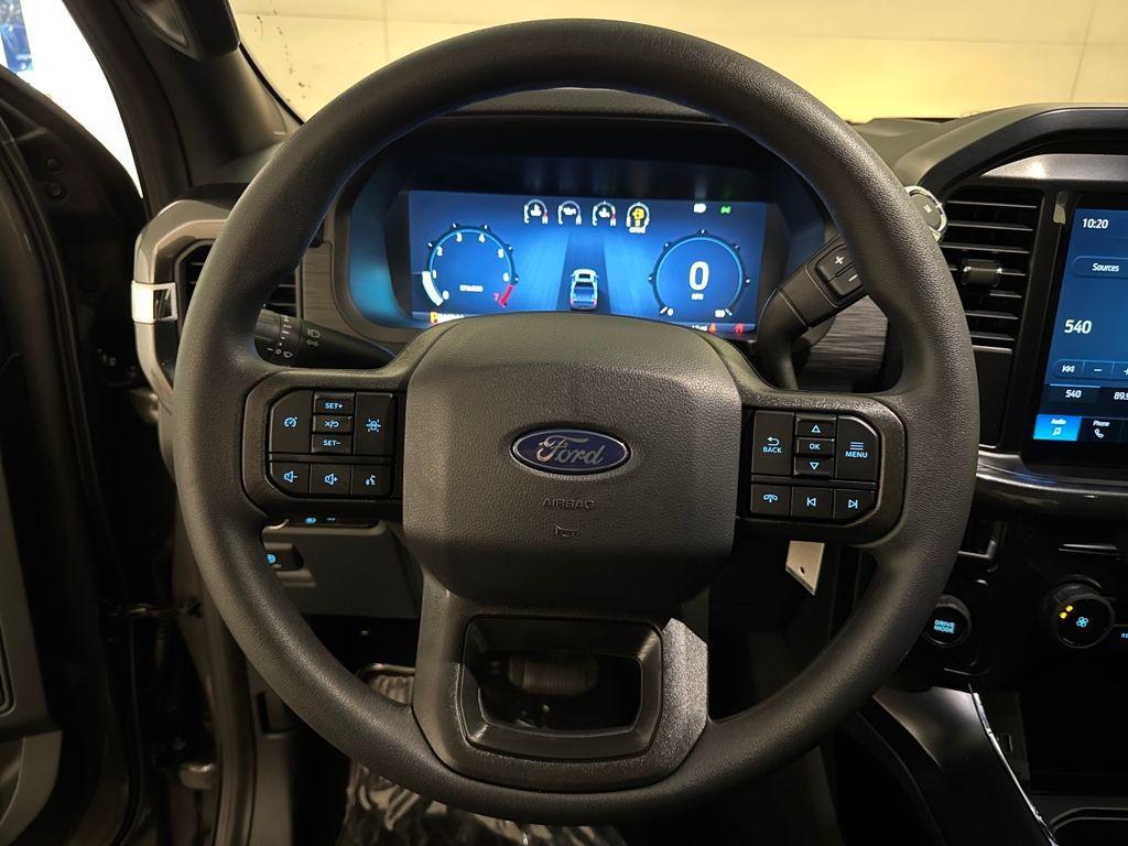 new 2025 Ford F-150 car, priced at $43,516