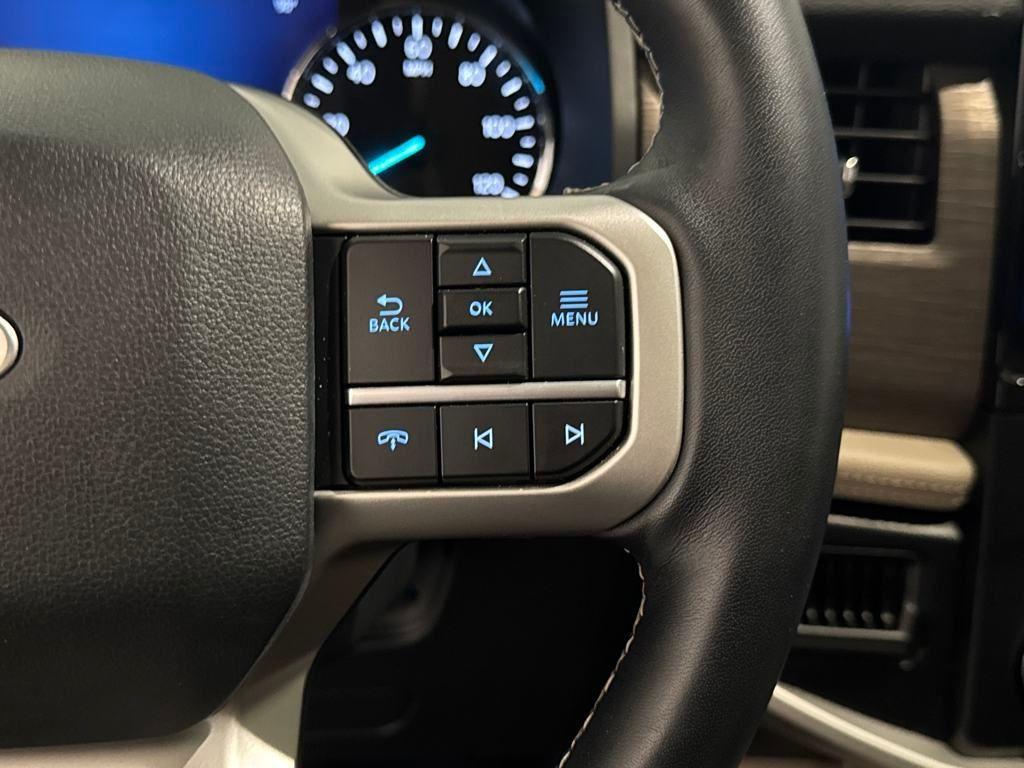 used 2024 Ford Expedition car, priced at $55,900