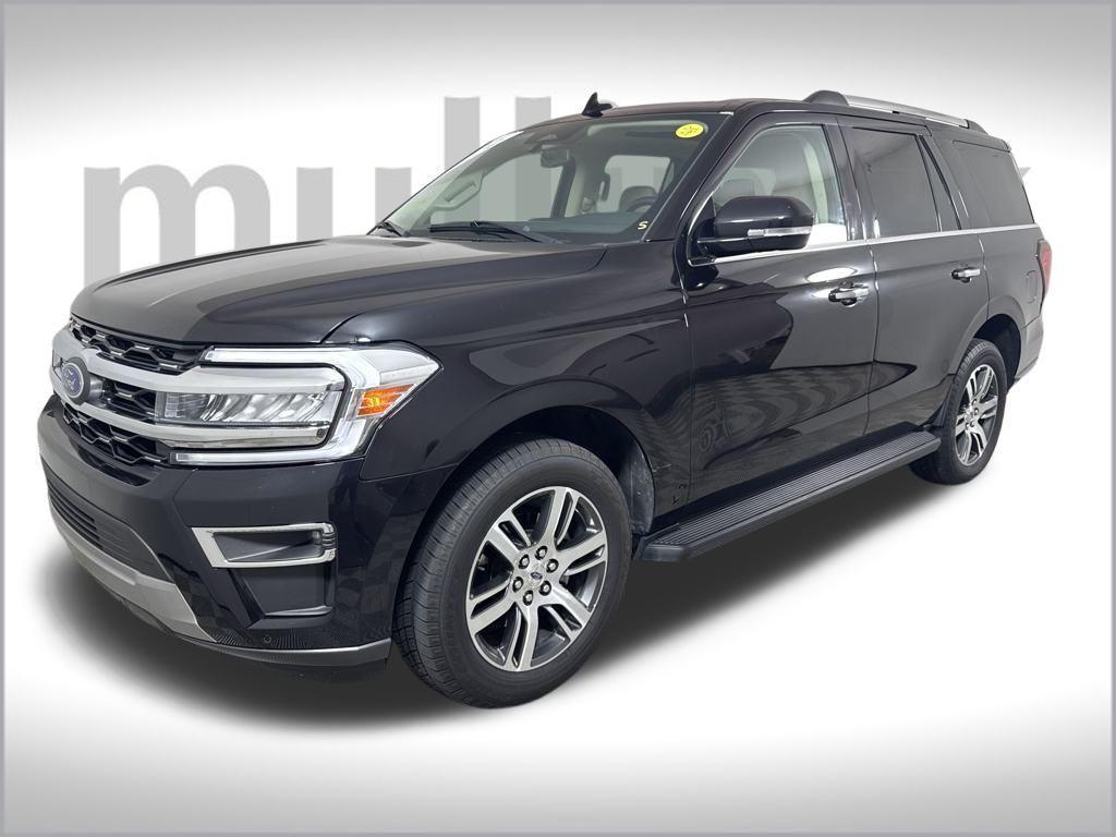 used 2024 Ford Expedition car, priced at $55,900