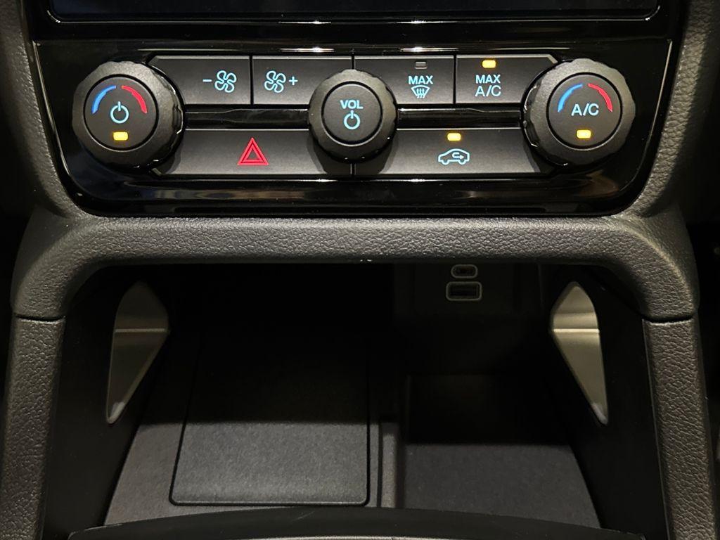 new 2025 Ford Ranger car, priced at $43,030