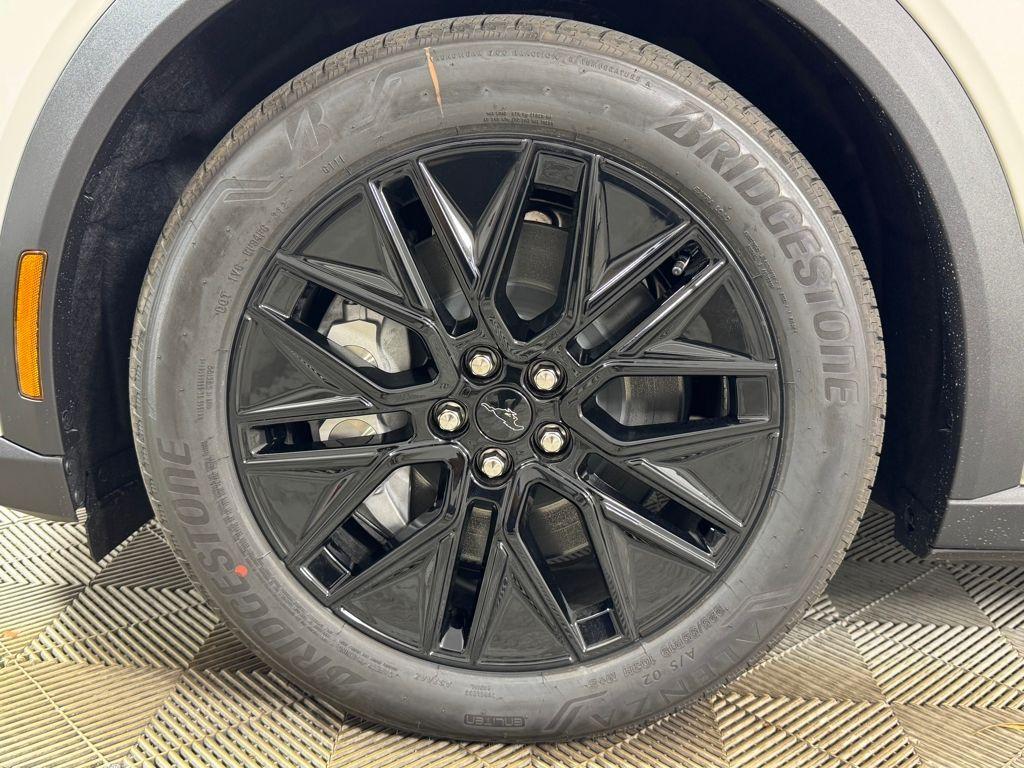 new 2025 Ford Mustang Mach-E car, priced at $39,039